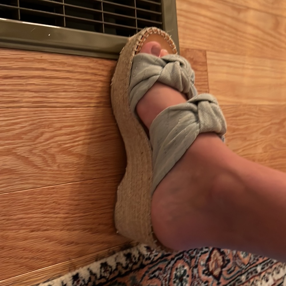 Dolce vita wedges